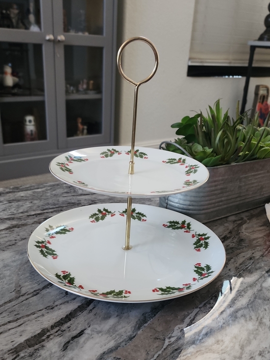 mervyns Other - Porcelain Two-Tier Dessert Holiday Server Vintage. Mervyns Brand, 1980s